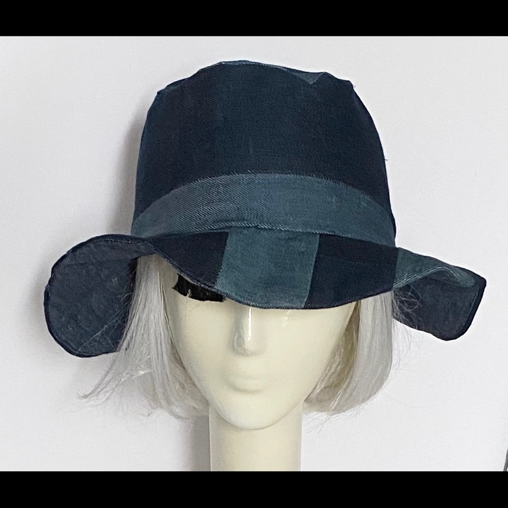 Upcycled patchwork bucket hat - Picture 4 of 11